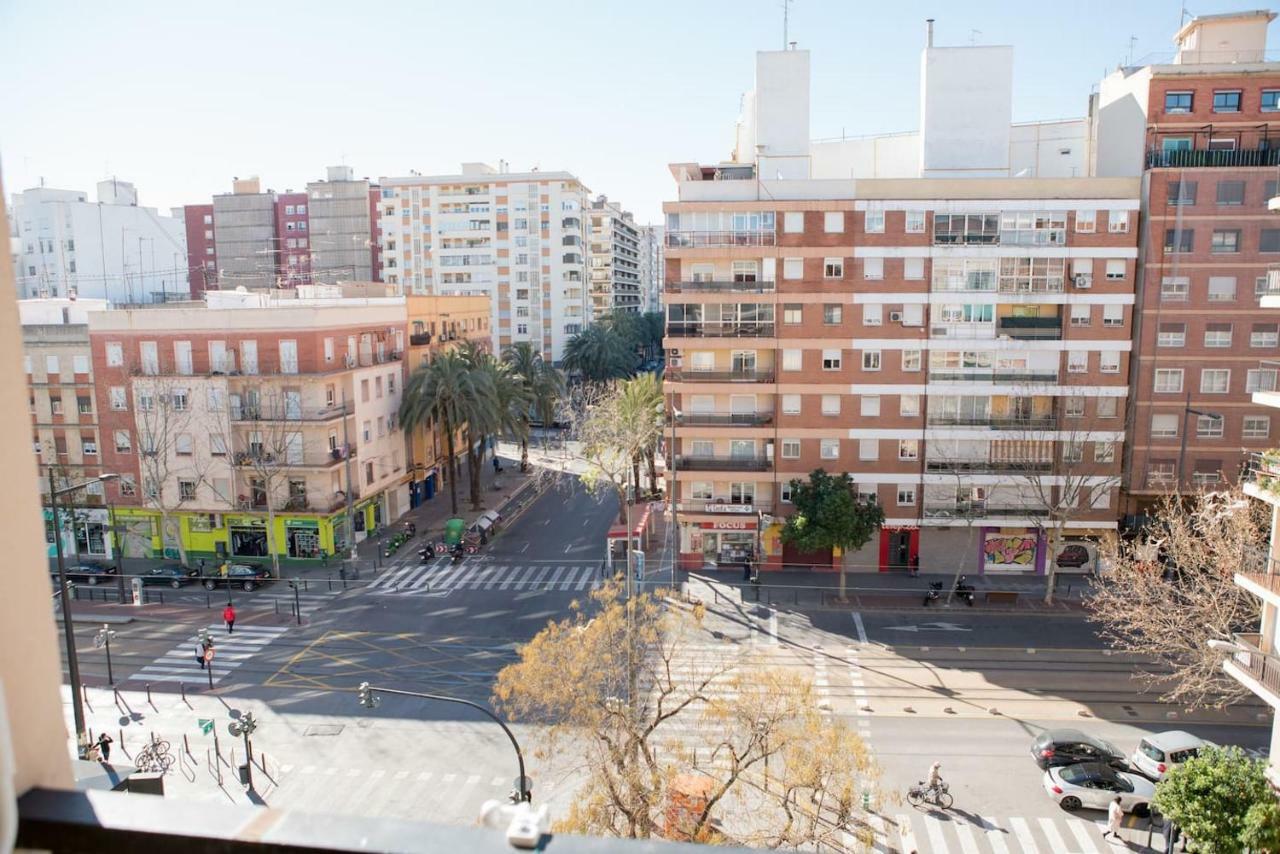 Luminoso Piso + Balcon En Valencia Apartment Екстериор снимка